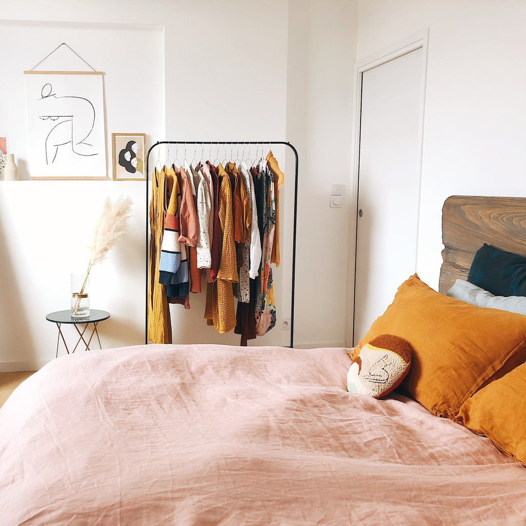 How To Sleep Better: Our Bedroom Makeover Guide – The Goodnight Co.